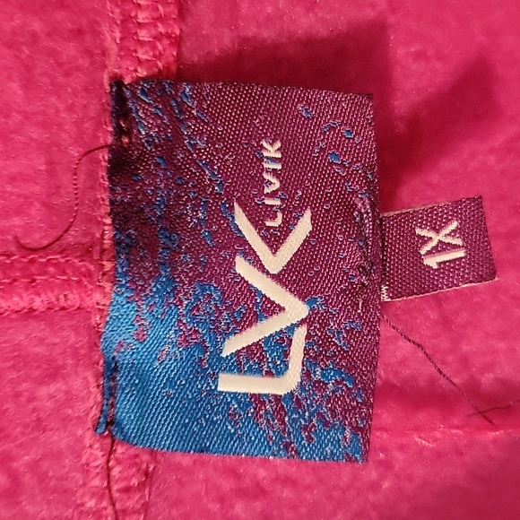 Plus size sweater - Picture 2 of 3